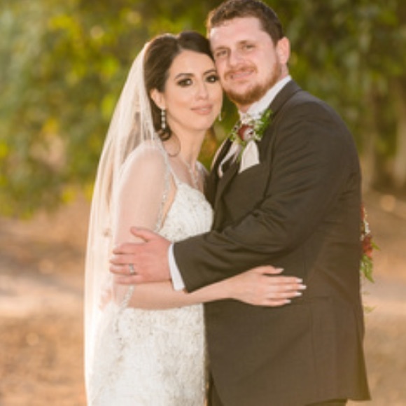 Meet your Posher, Stefany - Picture 1 of 1